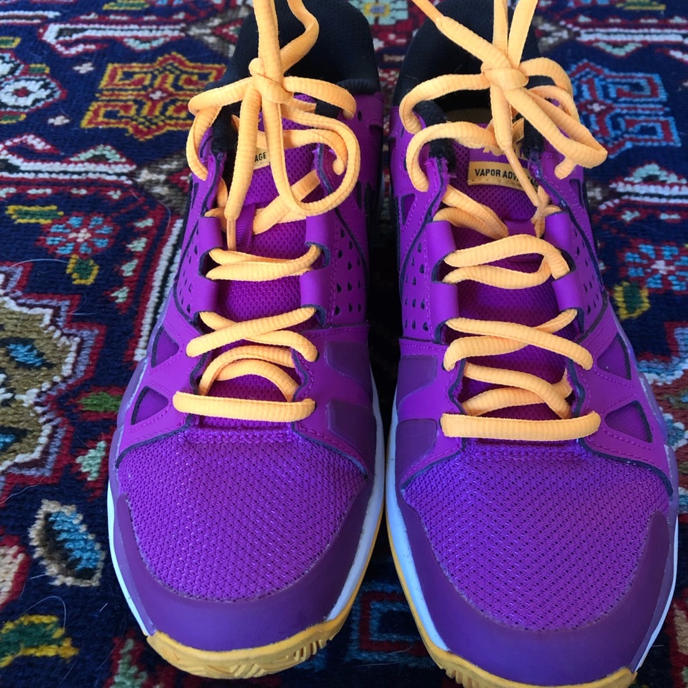 Nike Tennis Shoes, 7